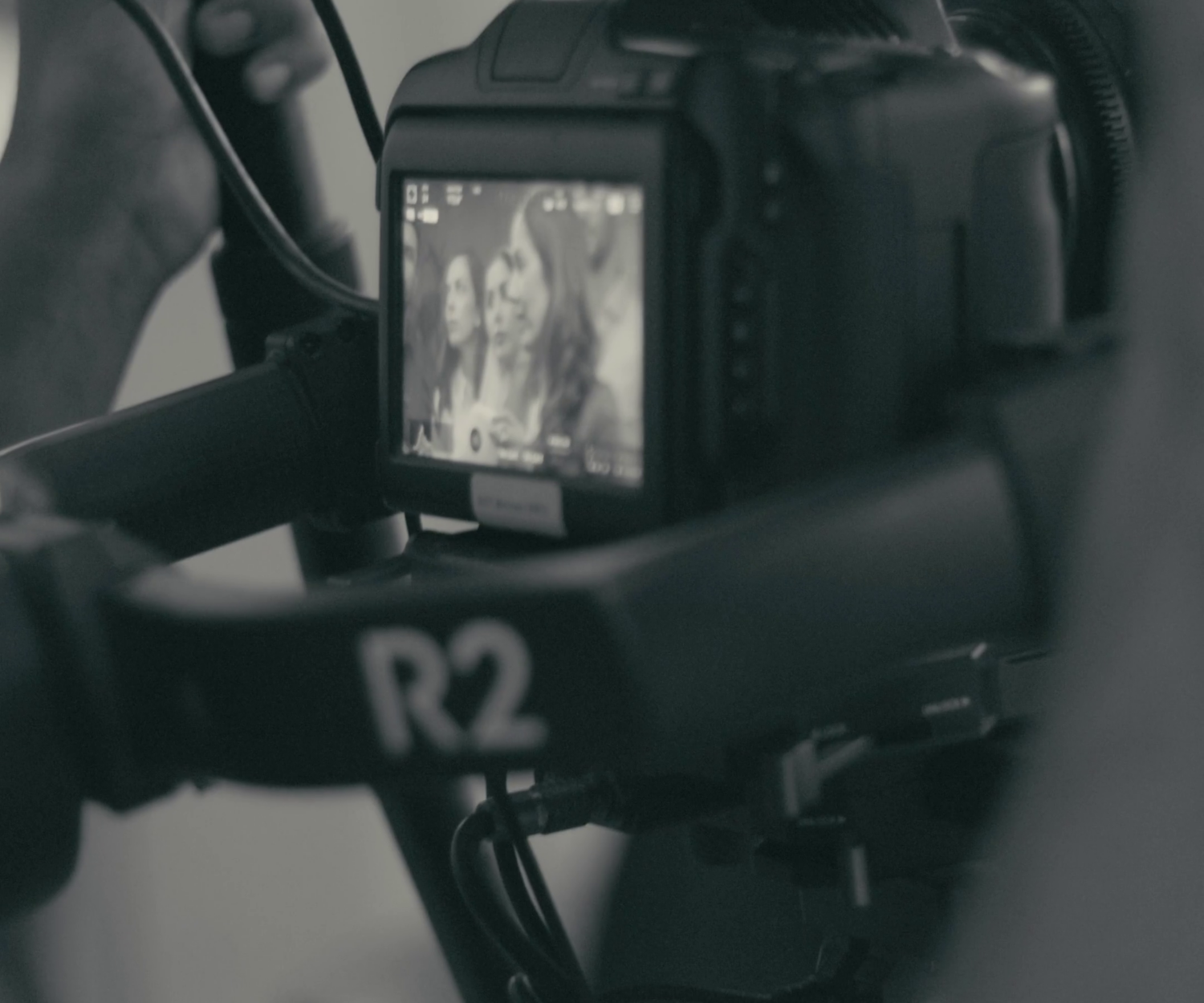 Maximizing Audience Reach: Video Production Techniques for Social Media Advertising